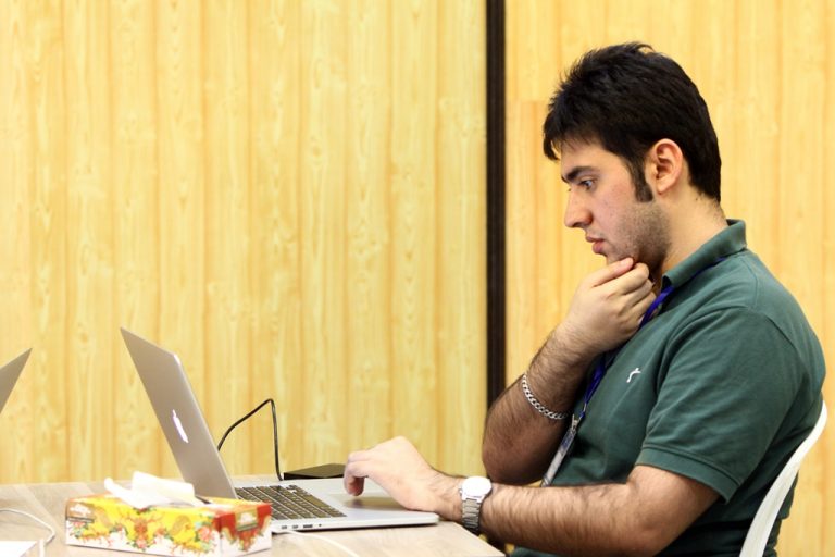 تیم اجرایی مسابقات برنامه نویسی آنلاین دانشگاه صنعتی شریف